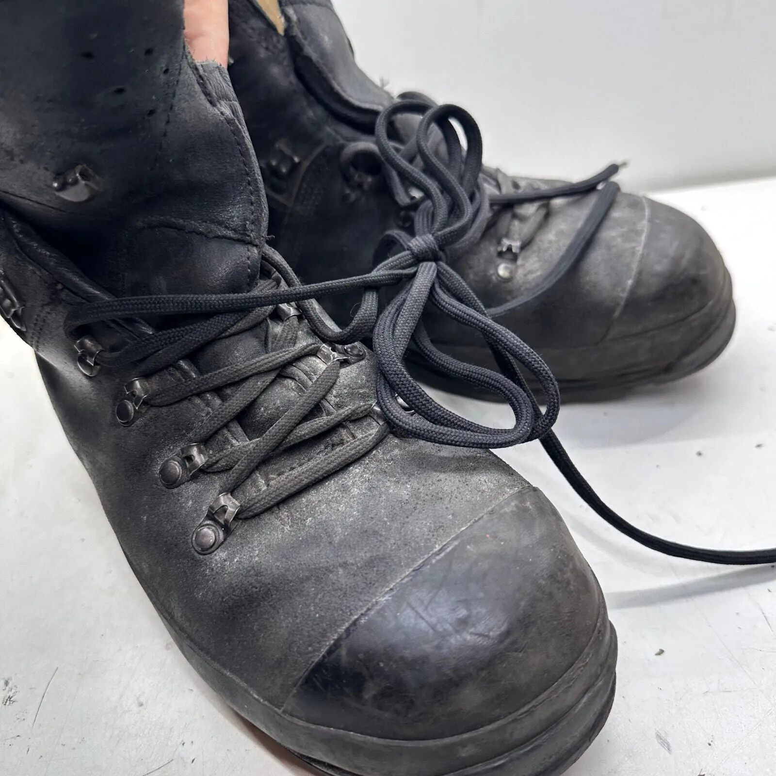 German Army Black Leather Army Heavy Duty Combat Boots Meindl Size EU 47 UK 12