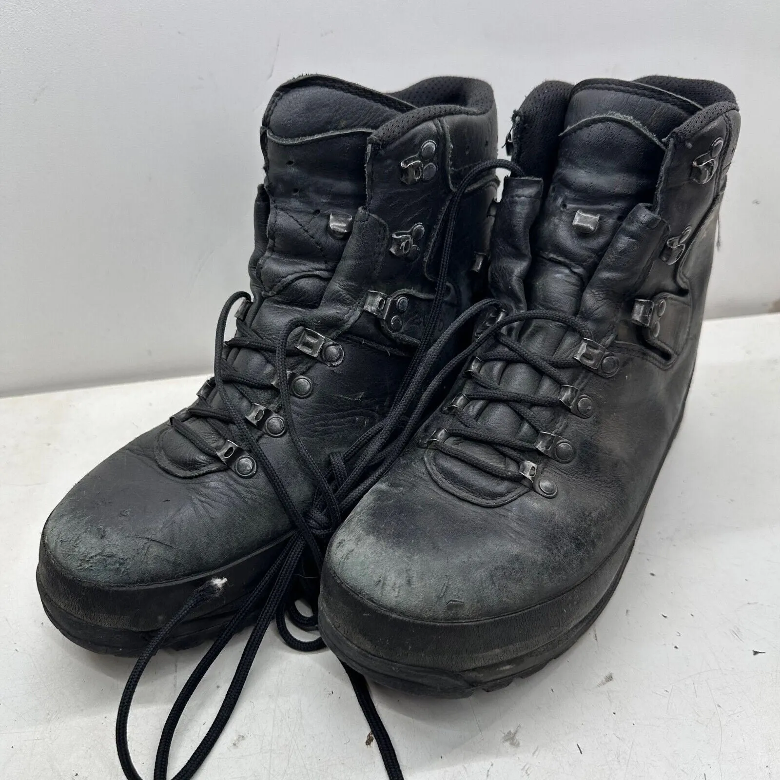 German Army Black Leather Army Heavy Duty Combat Boots Meindl Size EU42.5 UK 8.5