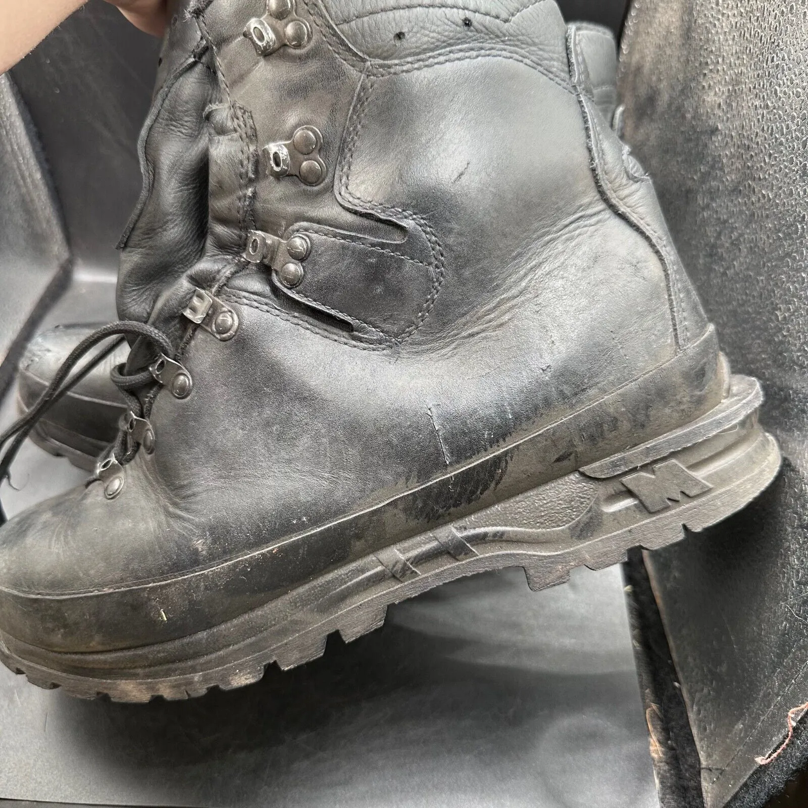 German Army Black Leather Army Heavy Duty Combat Boots Meindl Size EU45.5 UK10.5