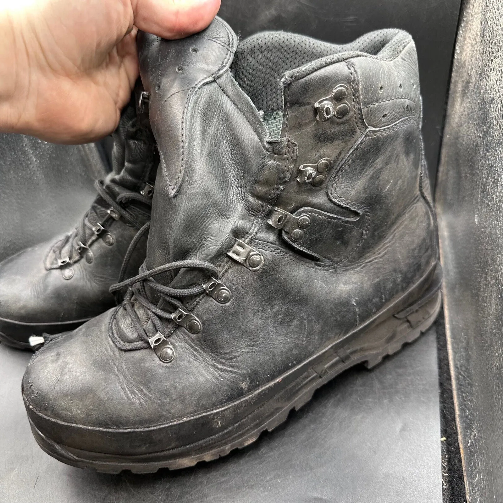 German Army Black Leather Army Heavy Duty Combat Boots Meindl Size EU45.5 UK10.5
