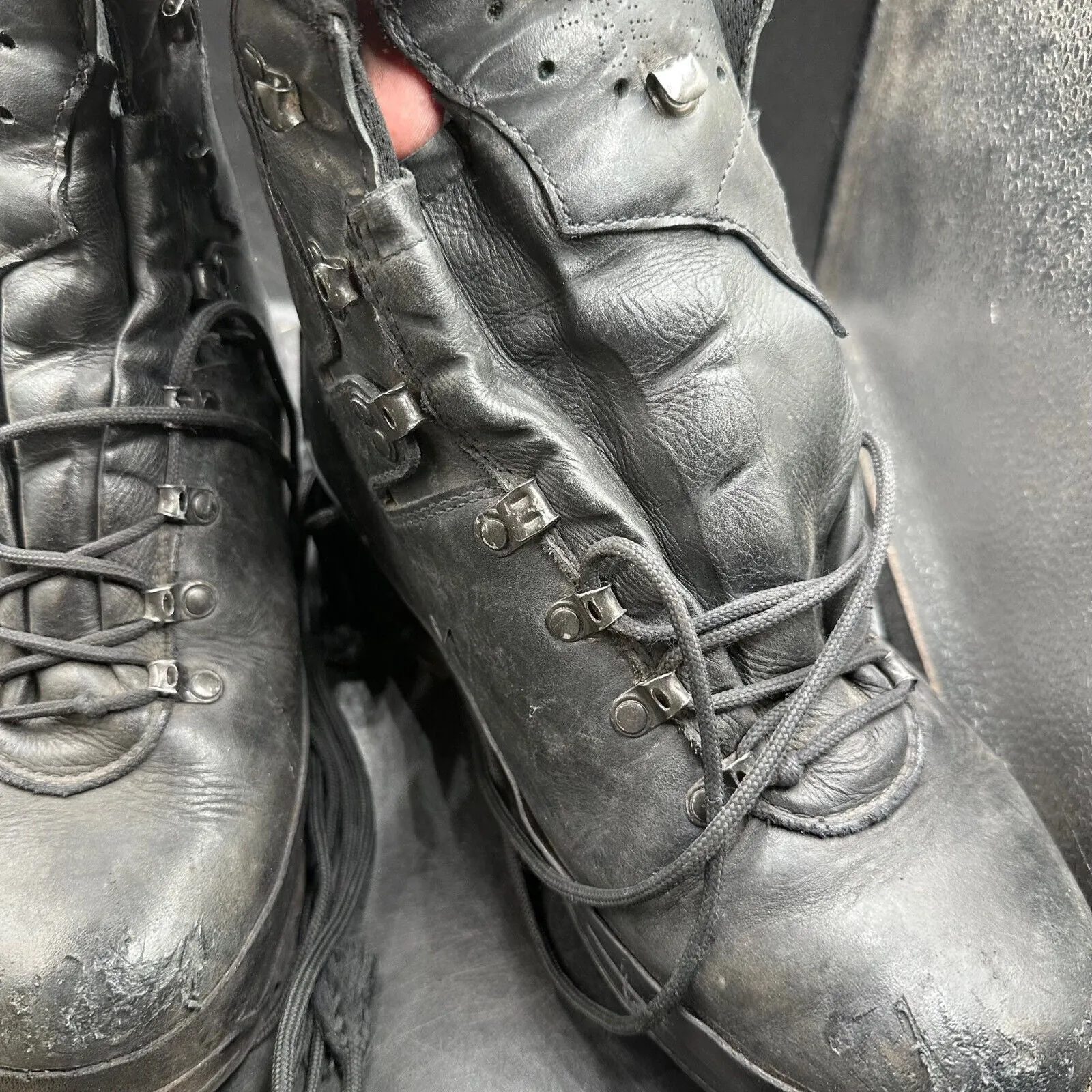 German Army Black Leather Army Heavy Duty Combat Boots Meindl Size EU45.5 UK10.5