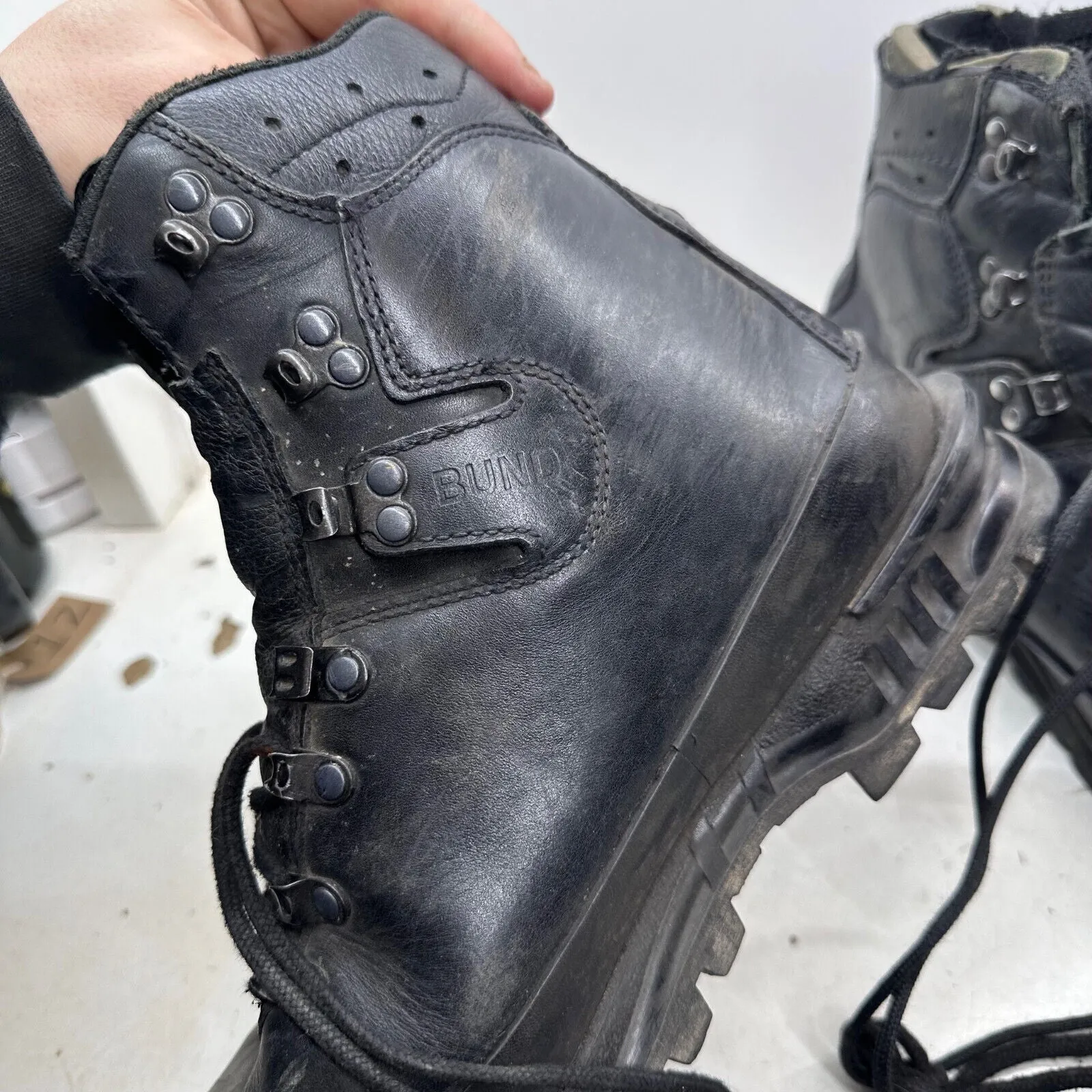 German Army Black Leather Army Heavy Duty Combat Boots - Size EU 43 UK 9