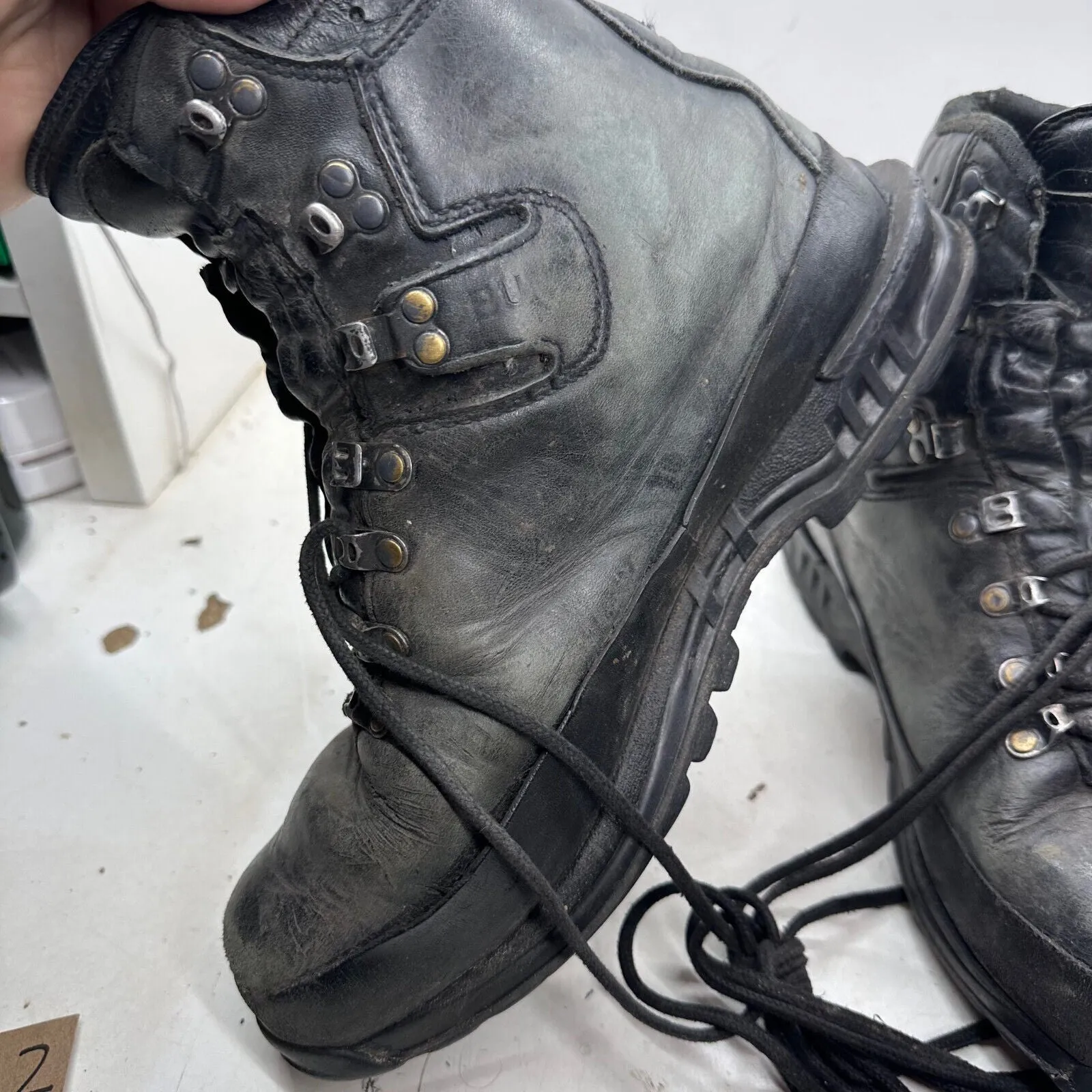 German Army Black Leather Army Heavy Duty Combat Boots - Size EU 43 UK 9