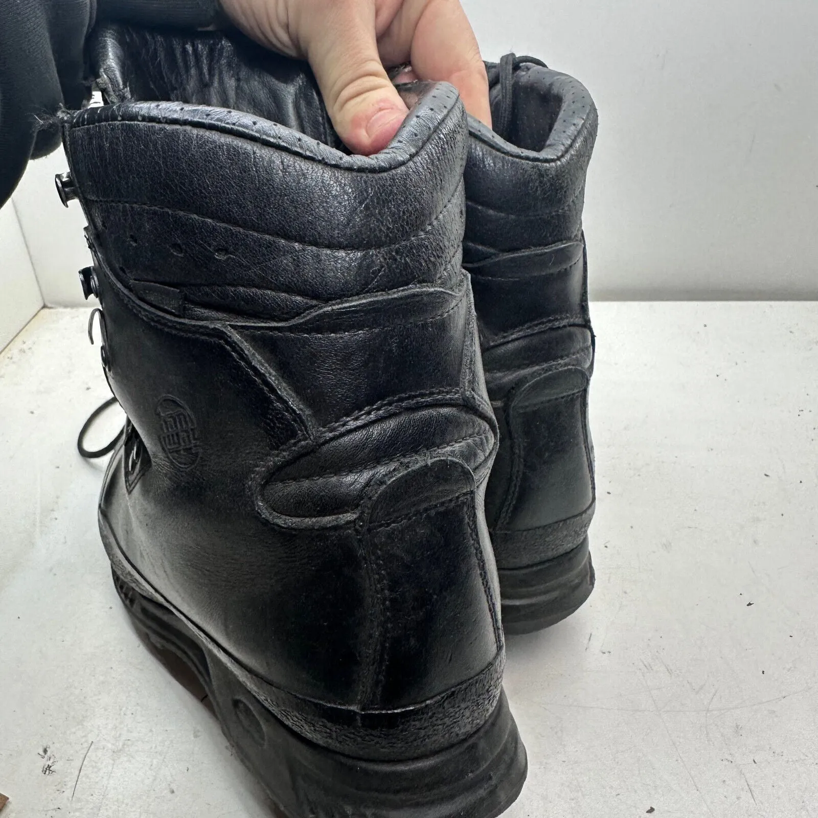 German Army Black Leather Army Heavy Duty Combat Boots - Size EU 43 UK 9