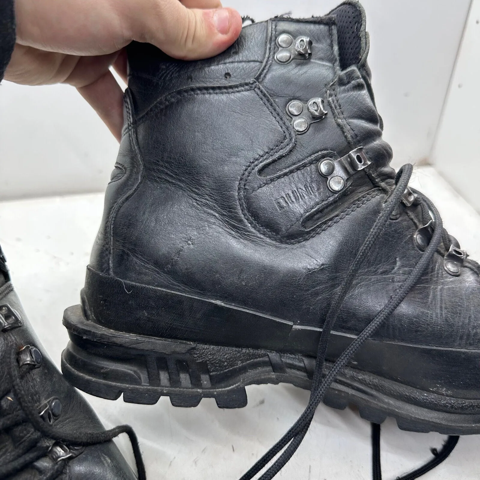 German Army Black Leather Army Heavy Duty Combat Boots - Size EU 43 UK 9