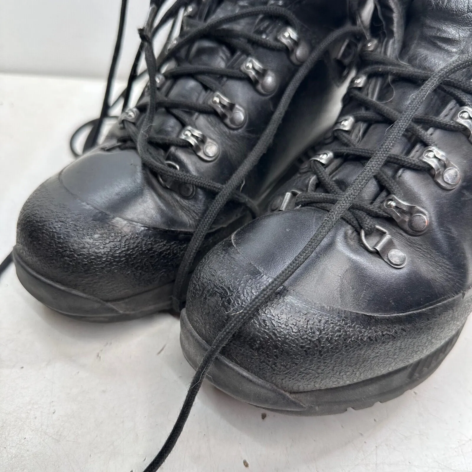 German Army Black Leather Army Heavy Duty Combat Boots - Size EU 43 UK 9