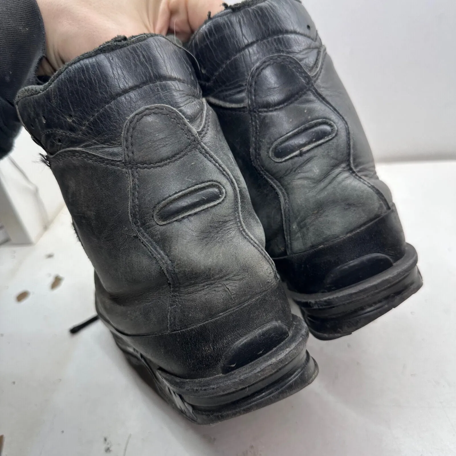 German Army Black Leather Army Heavy Duty Combat Boots - Size EU 43 UK 9