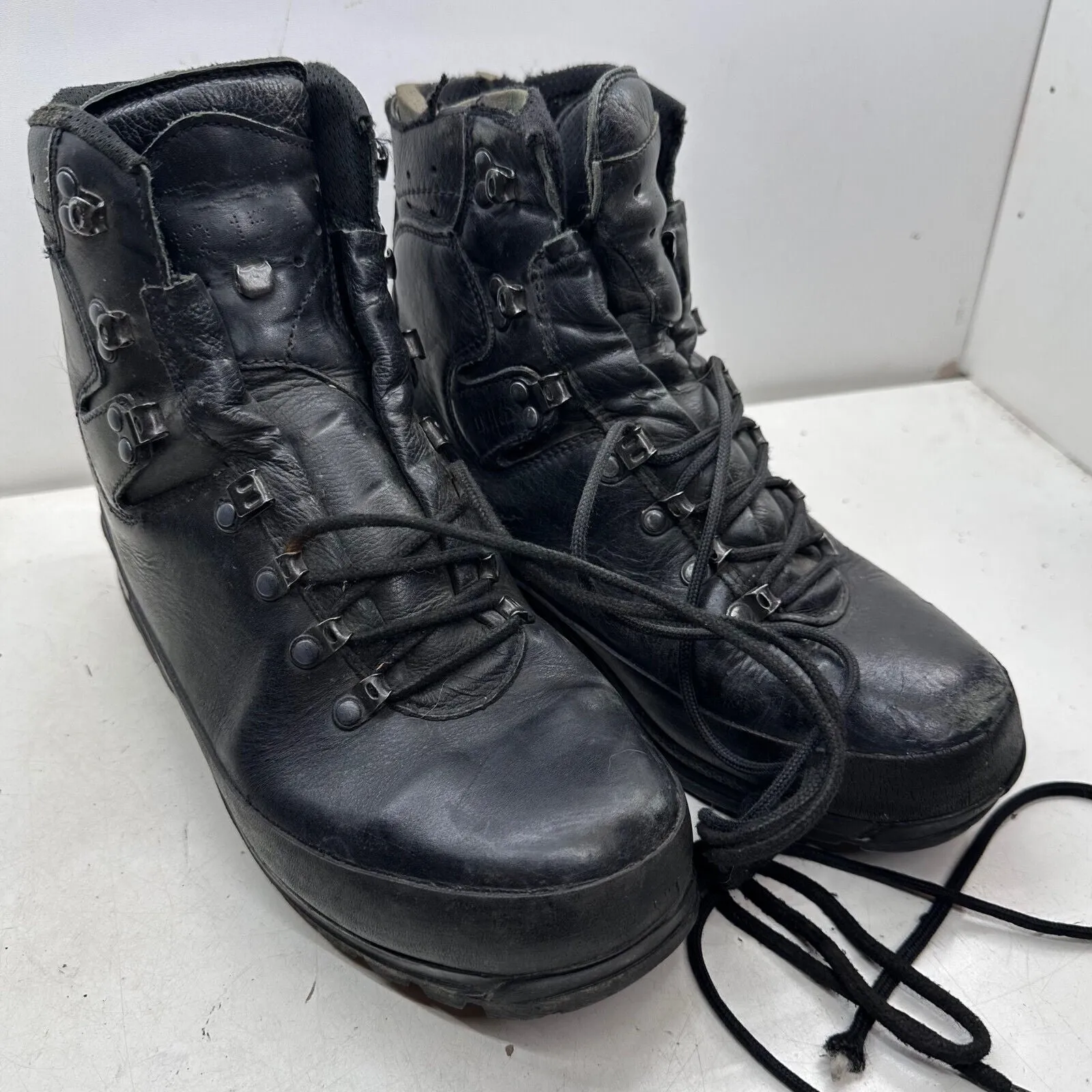 German Army Black Leather Army Heavy Duty Combat Boots - Size EU 43 UK 9