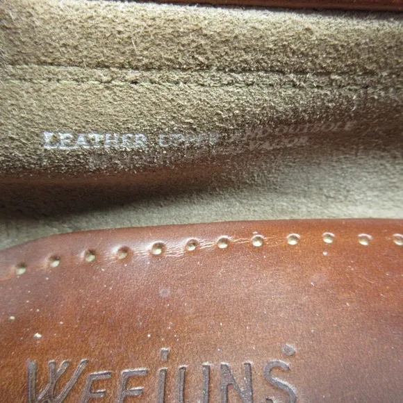 GH Bass Weejuns Penny Loafer Shoes Mens 8.5 Leather Tan Beige Business Slip On
