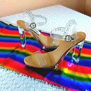 Gianni Bini 2-koool Lucite Heel Ankle Strap Embellished Dress Sandals 9.5 M