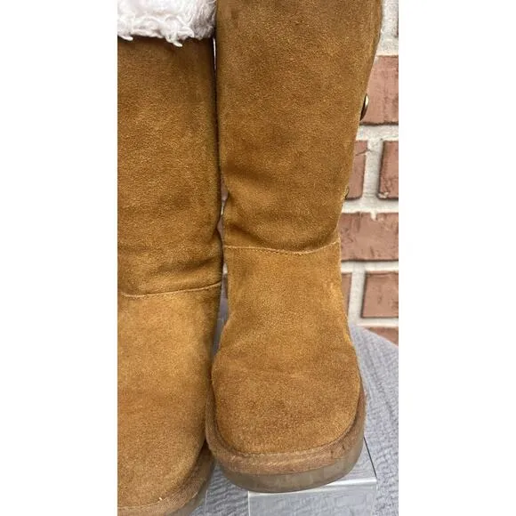 Girl’s Koolaburra By UGG 1096443 Kinslei Tall Chestnut Suede Boots Size 3