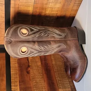 Gorgeous Men's Ariat Cowboy Boots   EUC 11ee