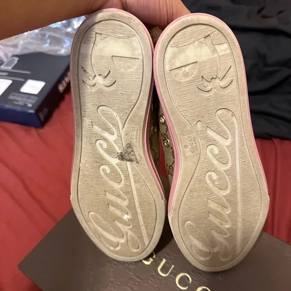 Gucci Canvas w/Pink Shoes