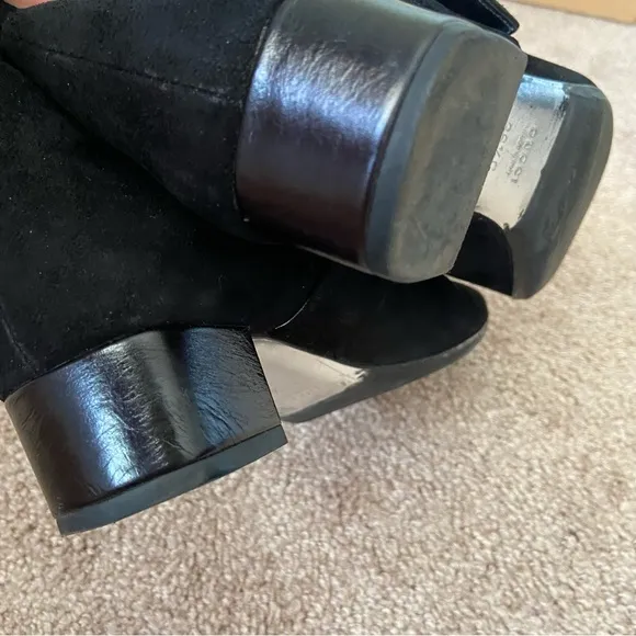 Gucci Short Ankle Boots Black Suede Heel