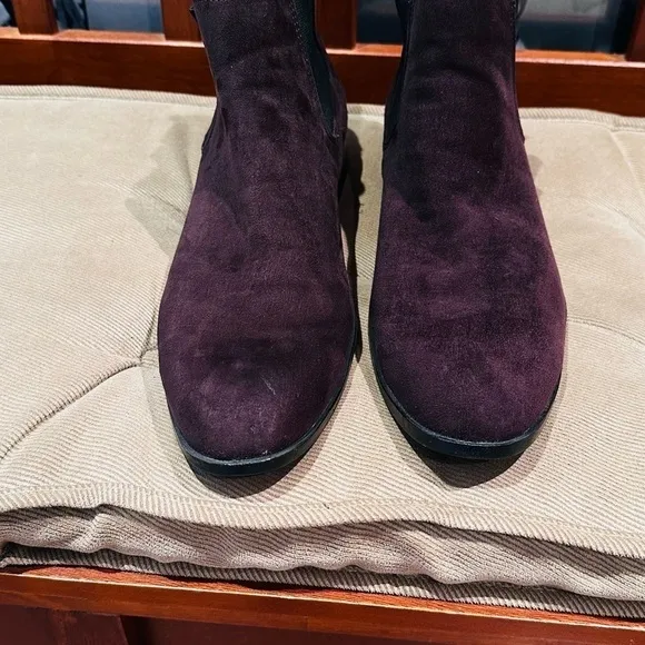 H&amp;M Chocolate Suede Chelsea Boots.