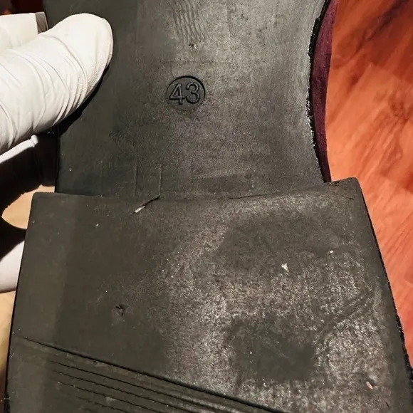 H&amp;M Chocolate Suede Chelsea Boots.