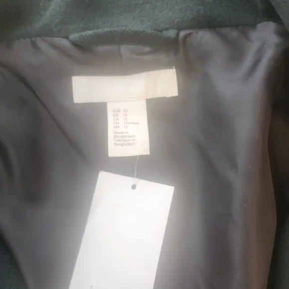 H&amp;M, NWTO BEAUTIFUL Womens size 12, green double breasted high neck collar Coat.