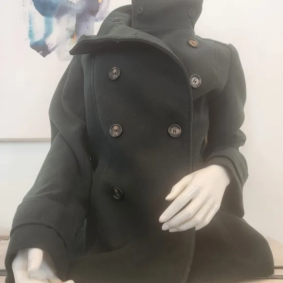 H&amp;M, NWTO BEAUTIFUL Womens size 12, green double breasted high neck collar Coat.