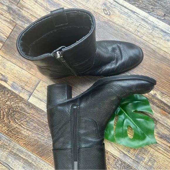 HARLEY DAVIDSON SIZE 7 BLACK LEATHER ANKLE BOOTS