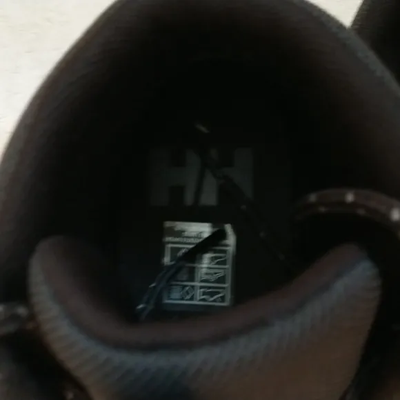 Helly Hansen Sneboo Sneaker Boot, Men's Size 9