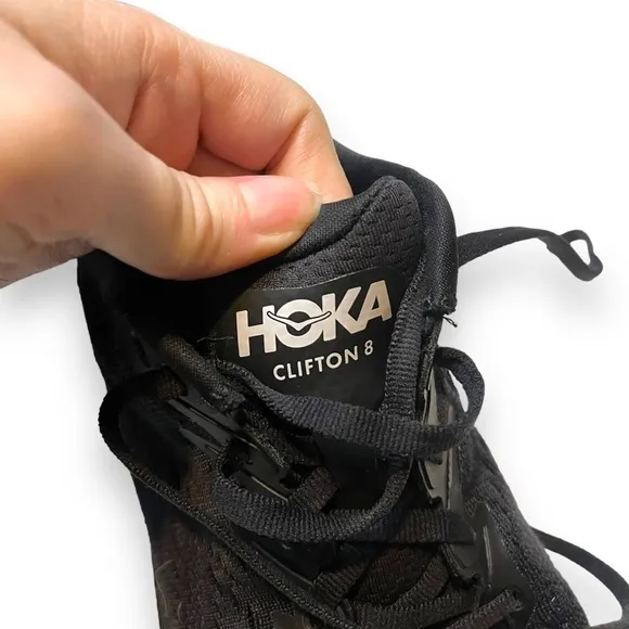 Hoka One One Clifton 8 Womens Size 6.5B Running Shoes Black White 1119394 BWHT