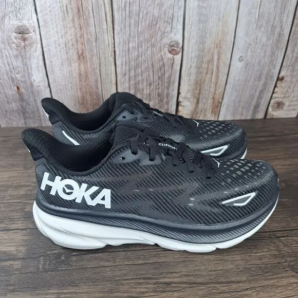 Hoka One One Clifton 9 Women's Sz 8.5 B Running Shoes Black White (VGC)