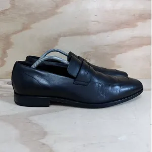 Hugo Boss - Penny Highline - Slip-On Dress Loafers - Black - Men's - 9 -50374816