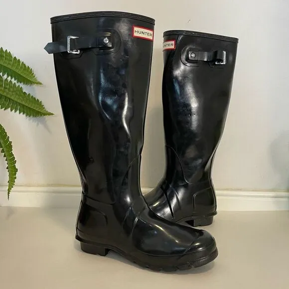 Hunter Black Original Tall Gloss Rain Boots Size 8 New without box
