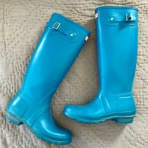 Hunter blue tall rain boots size 9 women’s