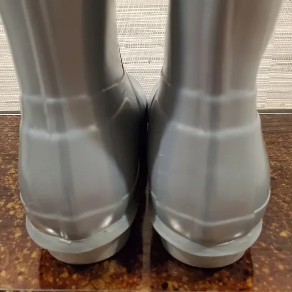 HUNTER Original Grey Short Gloss Boots