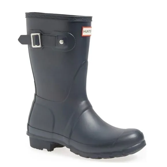 HUNTER Original Short Waterproof Rain Boots in Navy SZ 6