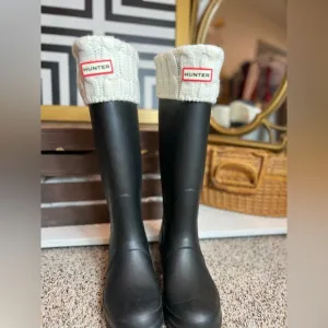 ✨HUNTER Original Tall Boots with Socks!