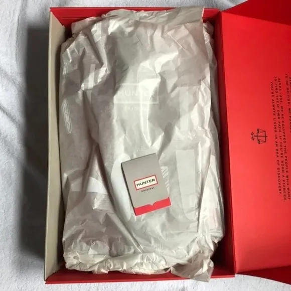 Hunter Original Tall Red Rain Boots NIB