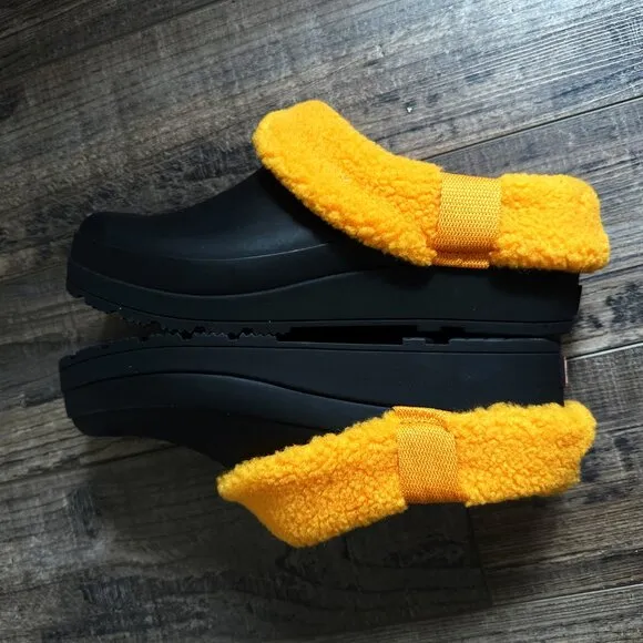 Hunter PLAY SHERPA INSULATED CLOG Black Nomad Orange New Women's Shoes Size 7
