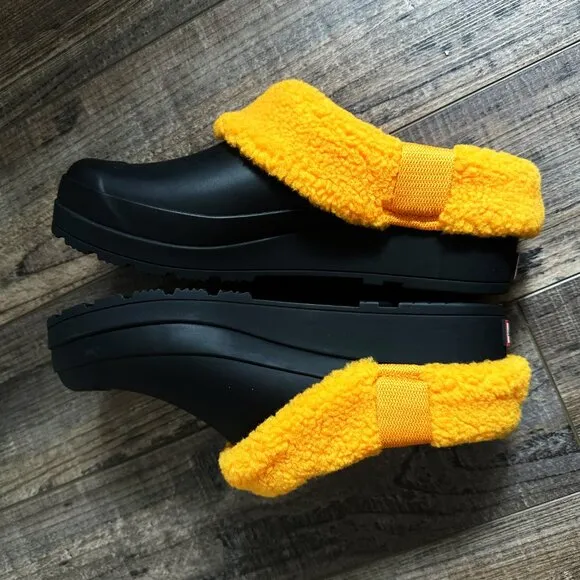 Hunter PLAY SHERPA INSULATED CLOG Black Nomad Orange New Women's Shoes Size 7