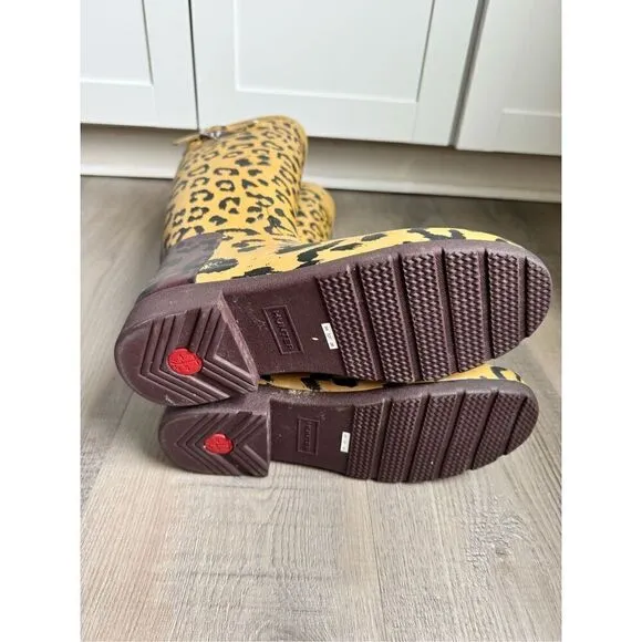 Hunter Refined Tall Leopard Original Rain Boots, US 6 / 37