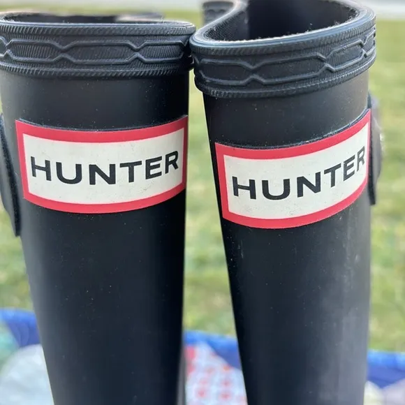Hunter tall boots size 4. NWOT
