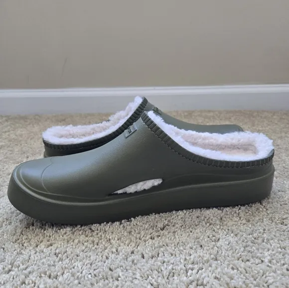 Hunter unisex in/out bloom algae foam insulated clog US 12