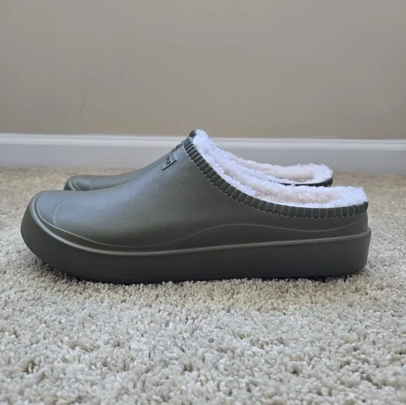 Hunter unisex in/out bloom algae foam insulated clog US 12