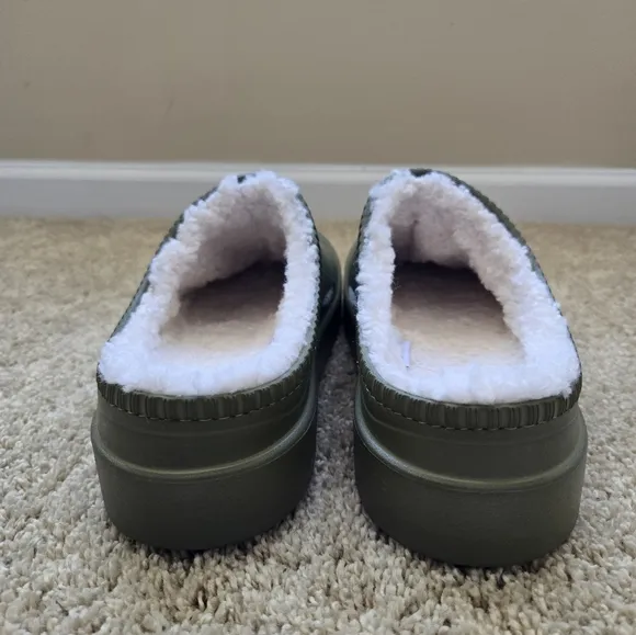 Hunter unisex in/out bloom algae foam insulated clog US 12