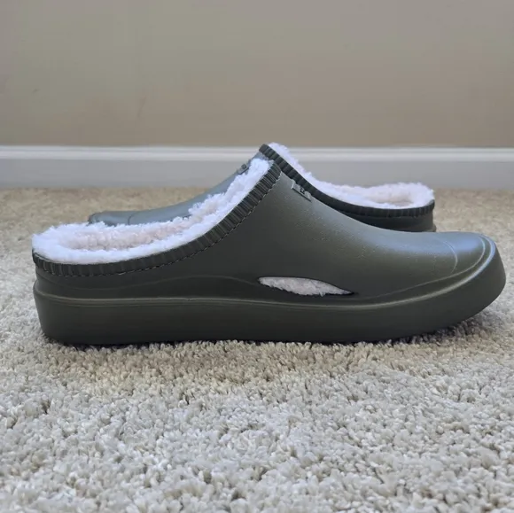 Hunter unisex in/out bloom algae foam insulated clog US 12