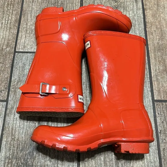Hunter Unisex Red Original Gloss Short Rain Boots SZ 6