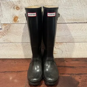 HUNTER Women’s Black Tall Rain Boots Size 10
