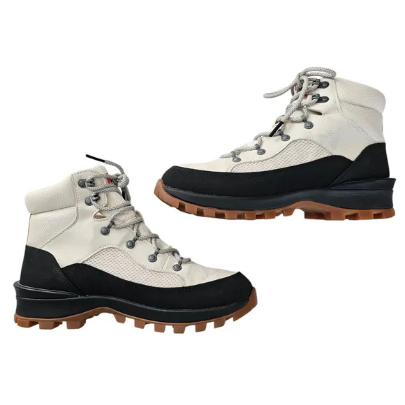 Hunter Womens Explorer Commando Winter Boot Size 9 Lace Up Insulated White Cream
