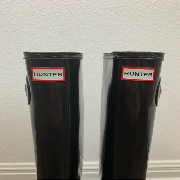 Hunter Womens original black tall gloss rain boots 10