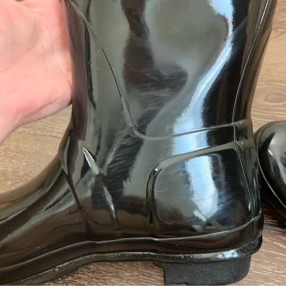 Hunter Womens original black tall gloss rain boots 10