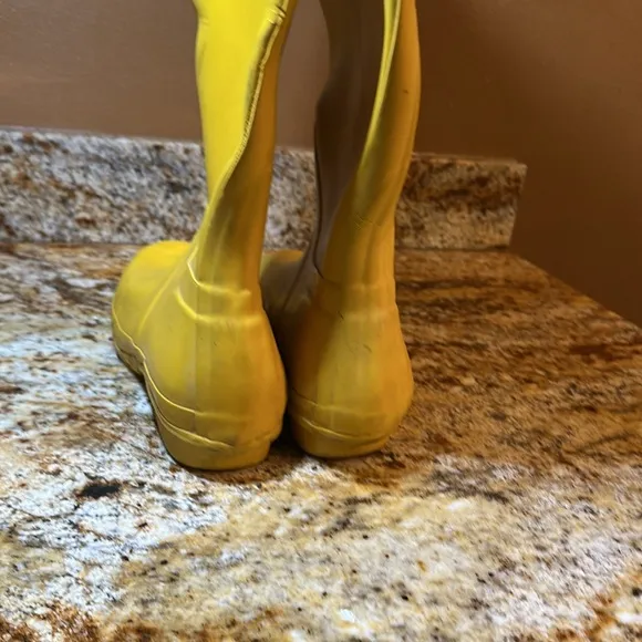 HUNTER Yellow Tall Rain Boots