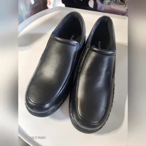 HUSH PUPPIES  Men's Black Leather Slip-On Shoes Sz 4