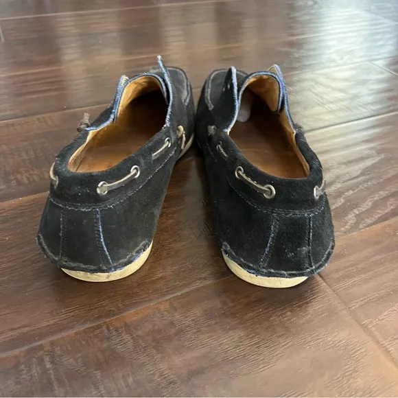 John Varvatos  USA men’s suede leather boat shoe 13M