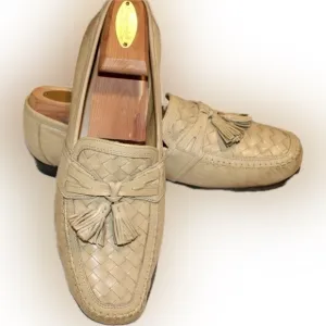 Johnston &amp; Murphy 8.5 worn once. Quality and comfort.​​​​​